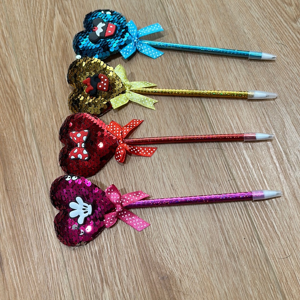 Pack of Disney pens